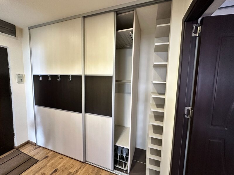 Militari (la 2 min. de Piata Gorjului)